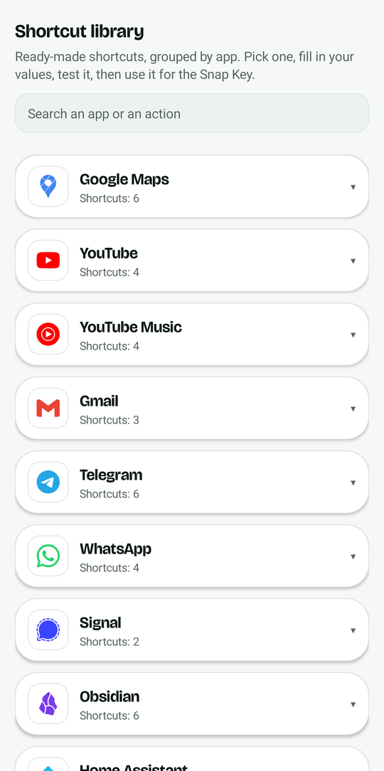 Die Verknüpfungsbibliothek von SnapKey Mapper: Apps mit ihren Logos und der Zahl ihrer Verknüpfungen